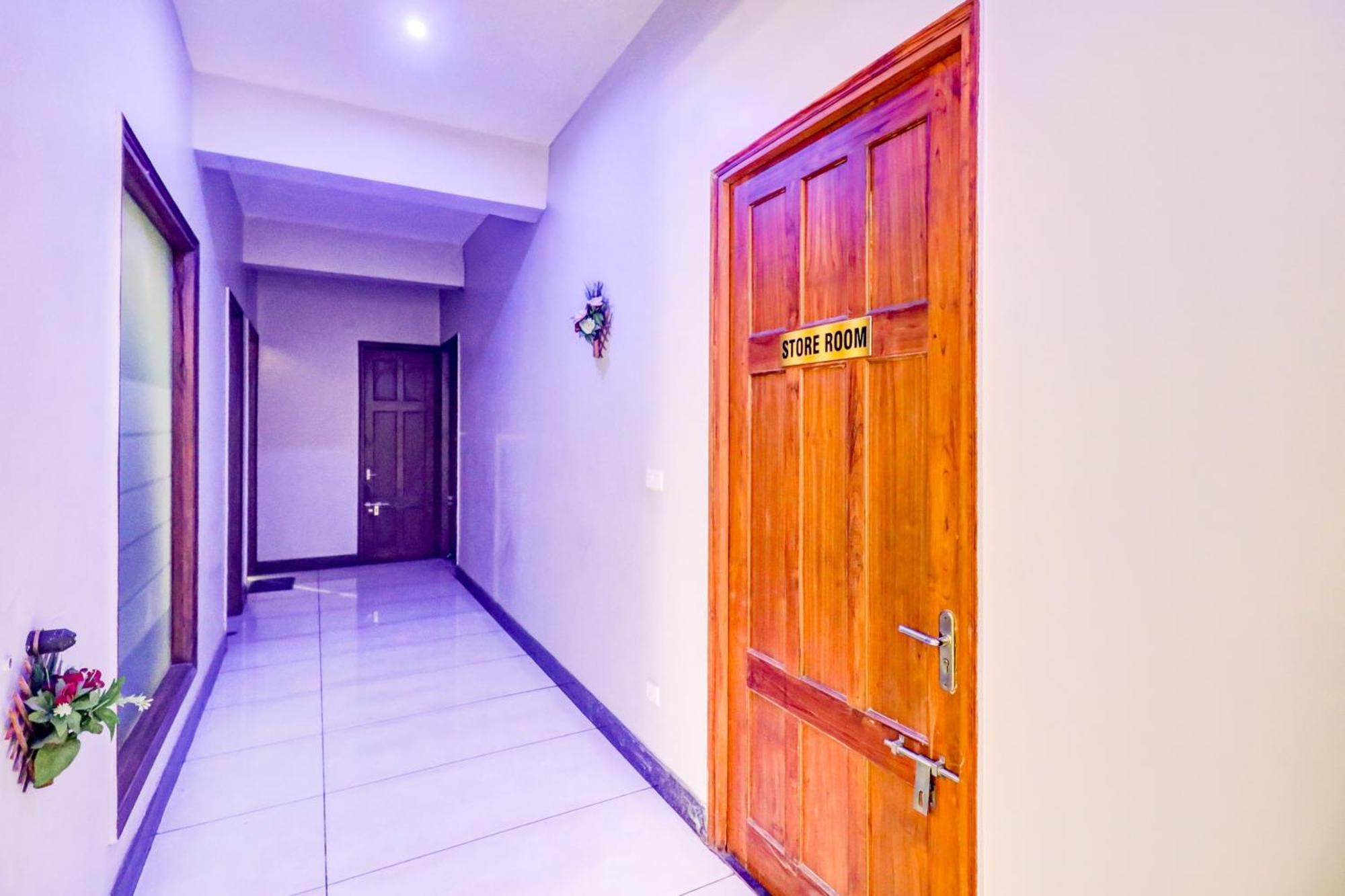 Hotel O Tokyo Chinhat Zewnętrze zdjęcie