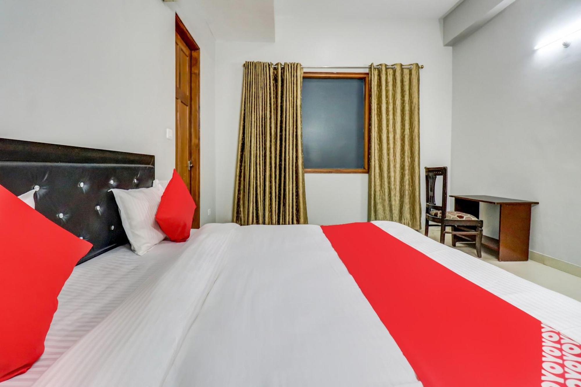 Hotel O Tokyo Chinhat Zewnętrze zdjęcie